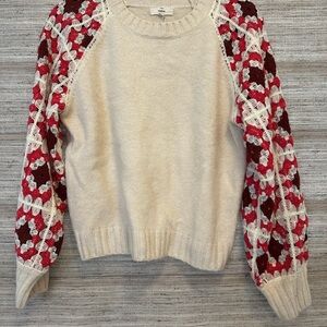 Entro Cream Sweater with crochet Red and Pink Sleeves